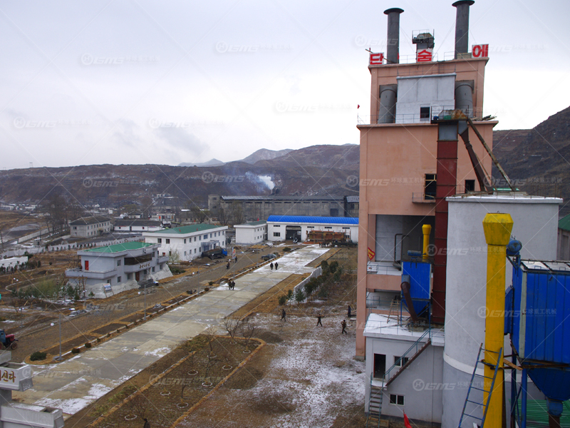 機(jī)立窯水泥生產(chǎn)線現(xiàn)場實(shí)拍.jpg 機(jī)立窯水泥生產(chǎn)線現(xiàn)場實(shí)拍.jpg